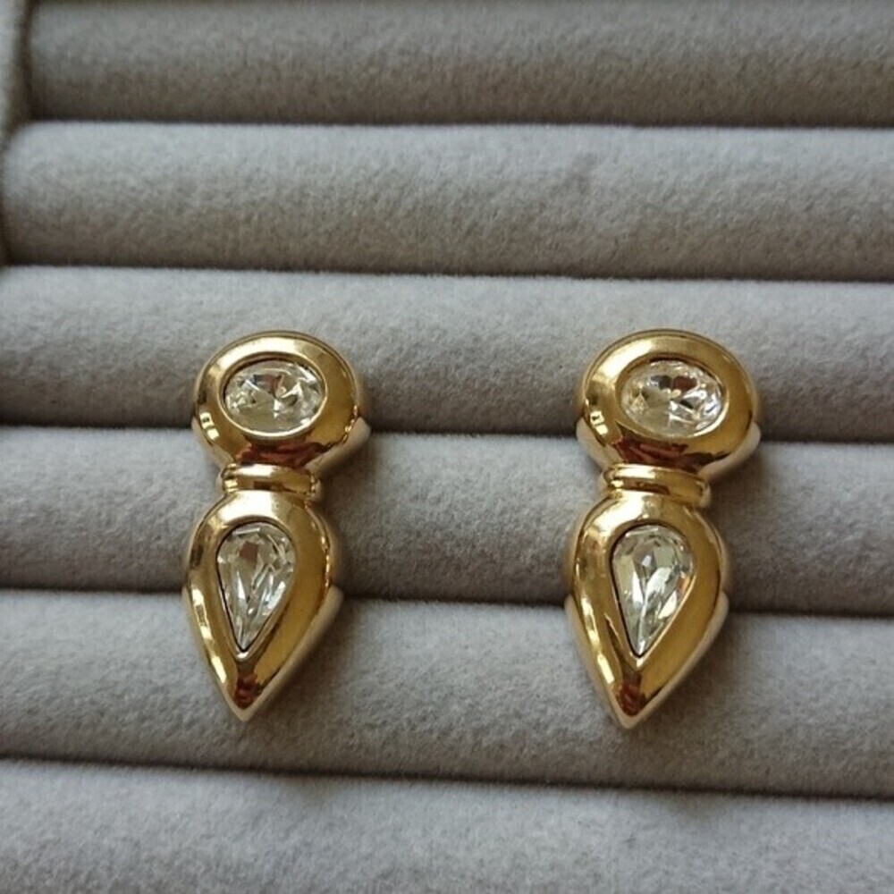Swarovski Clear Crystal Teardrop shape gold tone pierced earrings